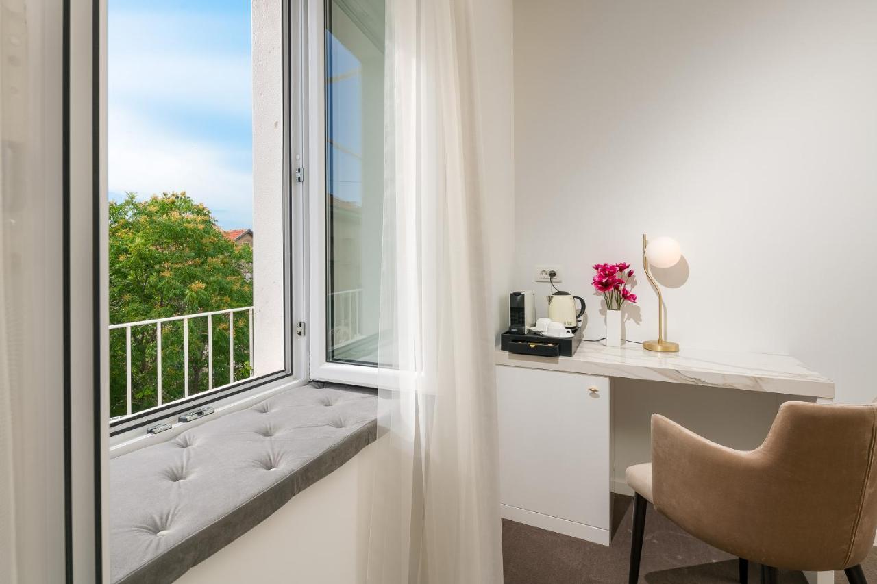 Flos Luxury Rooms Split Exterior foto