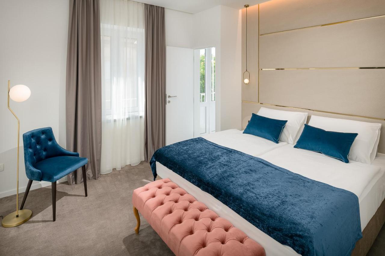 Flos Luxury Rooms Split Exterior foto
